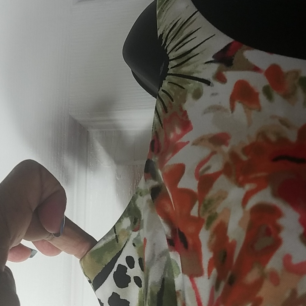 Kim Rogers, Floral dress, size 12 - Picture 3 of 6